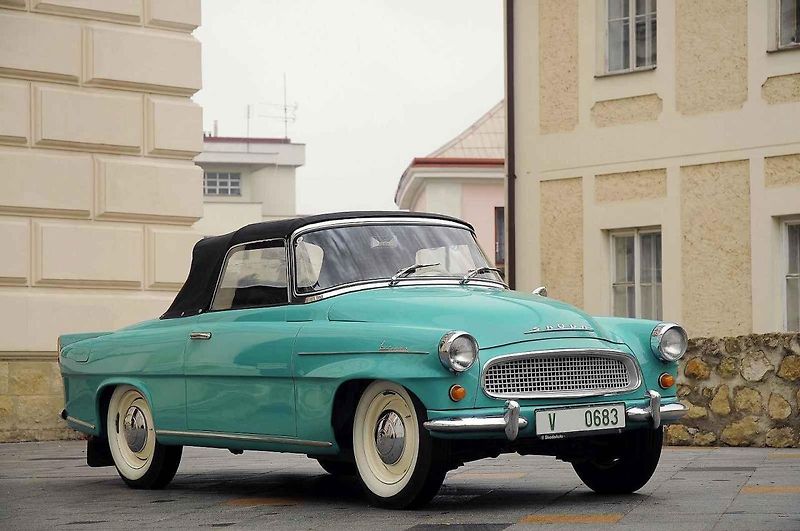 Škoda 450 se začala vyrábět před 65 lety