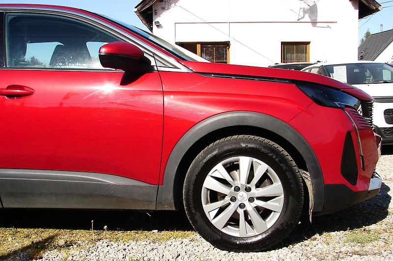 Peugeot 3008 1.5 BlueHDi 131PS 8EAT LED NAV - fotka 44 z 46