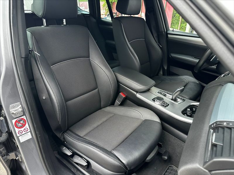 BMW X3 2,0 D 140kW-M PAKET-xDRIVE - fotka 13 z 39
