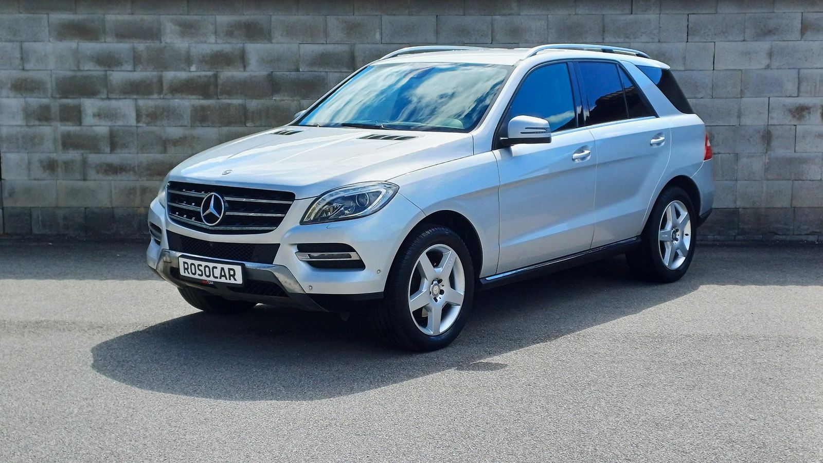 Mercedes-Benz Třídy M ML 350CDI 190kW NEHAV-NELAK-ČR