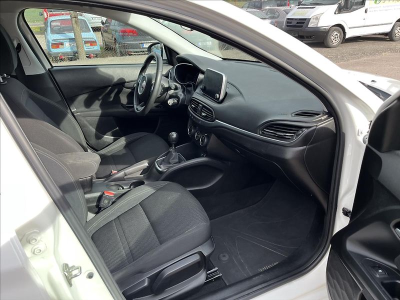 Fiat Tipo 1,6 MULTIJET ROZVODY 2xKOLA - fotka 10 z 49
