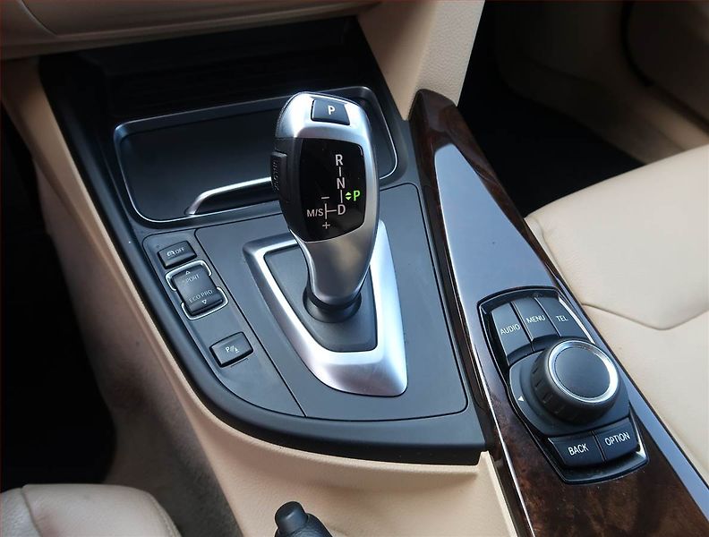 BMW Řada 4 (2015) 420i, Automat, Serv.kniha - fotka 13 z 21