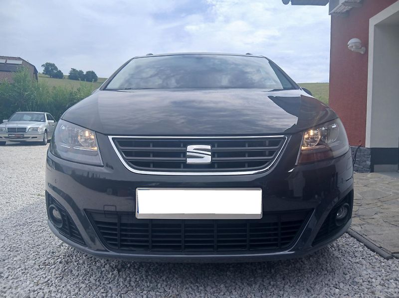 Seat Alhambra 2.0 TDi 7míst DSG - fotka 7 z 40