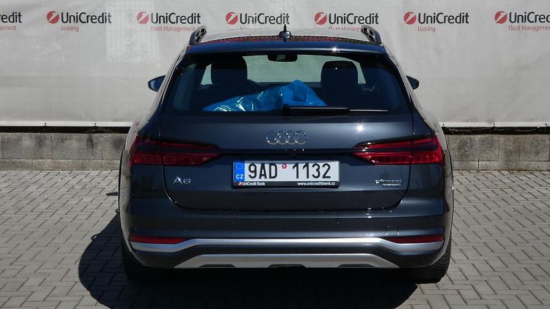 Audi A6 ALLROAD QUATTRO 3.0 55 TDI qua - fotka 4 z 27
