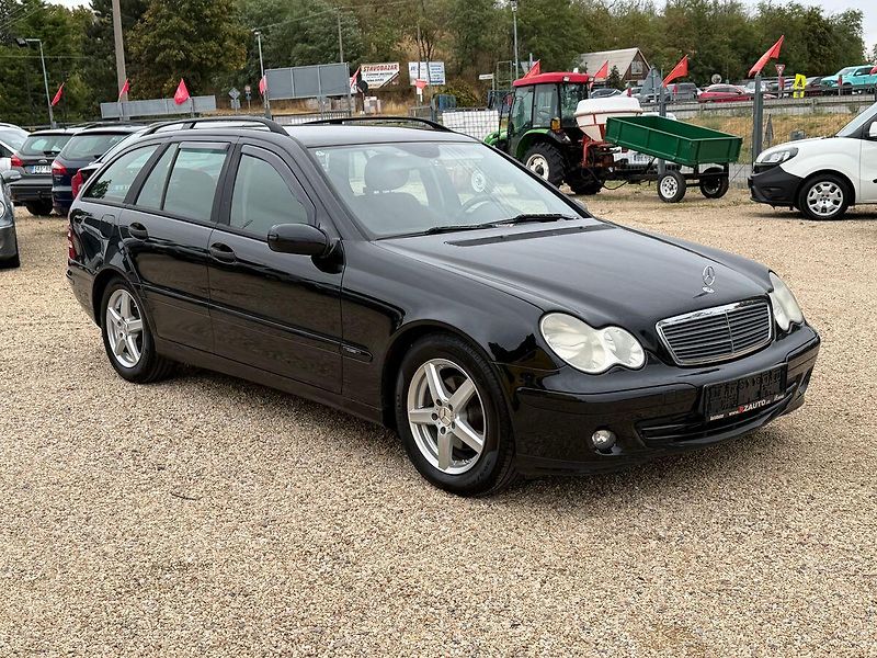 Mercedes-Benz Třídy C C 220 CDI Avantgarde - fotka 10 z 28