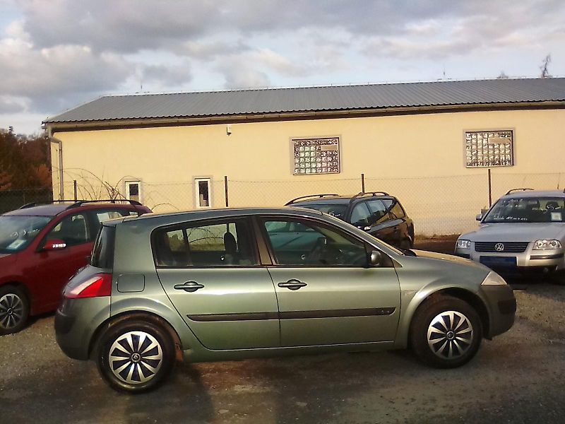 Renault Mégane (2003) 1.6i 16V nové v ČR - fotografie inzerátu