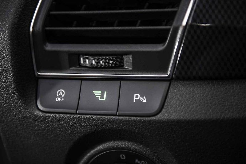 Škoda uvádí na trh platformu pro sdílení vozidel Uniqway.
