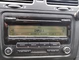 Volkswagen Golf 1,6 TDi 77KW - náhled 13