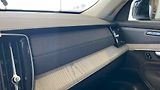 Volvo XC90 (2026) ULTRA DARK, B5 AWD, 184+10 kW - náhled 10