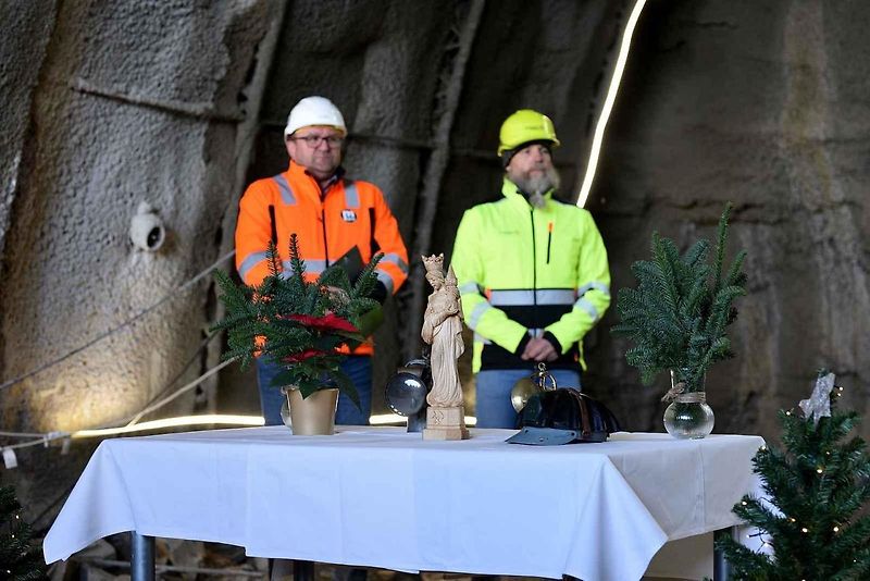 Žehnání svaté Barbory na stavbě tunelu Homole na budoucí dálnici D35 u Vysokého Mýta.