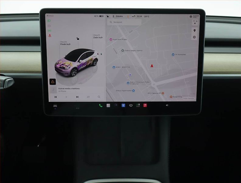 Tesla Model Y (2022) Long Range AWD 79kWh, SoH 89% - fotka 17 z 23