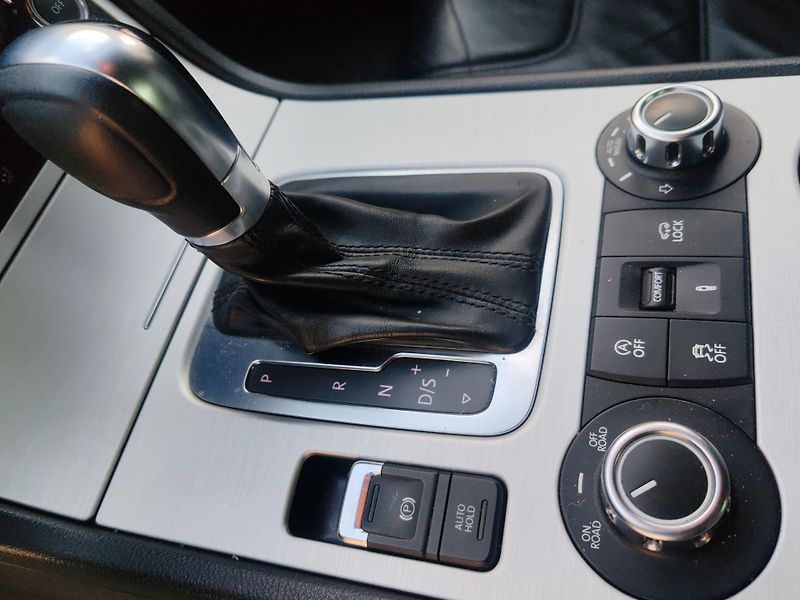 Volkswagen Touareg (2013) - fotka 7 z 11
