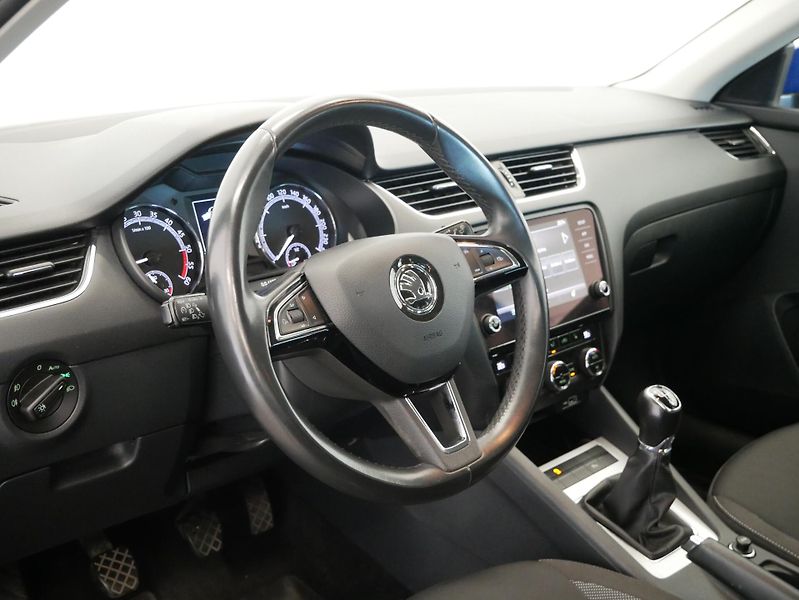 Škoda Octavia - fotka 14 z 28