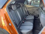 Peugeot 2008 1,2 PT  Allure EAT8 zár 4/28 - náhled 22