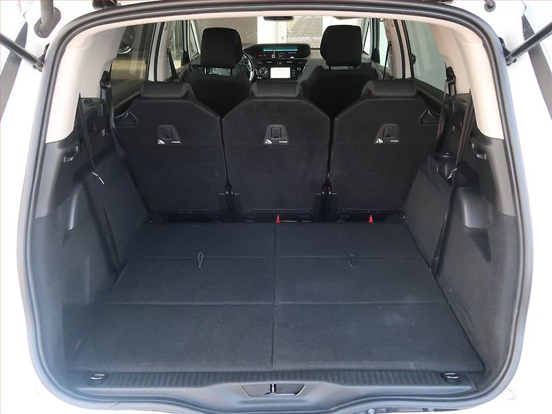 Citroën C4 SpaceTourer (2020) 1.5 BlueHDi, Automat, 7 míst - fotka 14 z 19