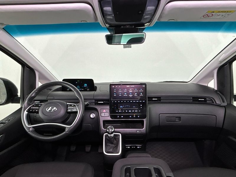 Hyundai Staria Smart - fotka 5 z 30