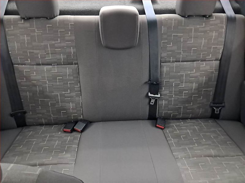 Dacia Logan (2010) 1.4, Tažné, jezdí výborně - fotka 10 z 13
