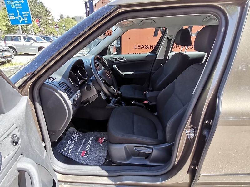 Škoda Yeti (2016) 1.2TSi 81kw AMB Tažné PDC - fotka 10 z 27