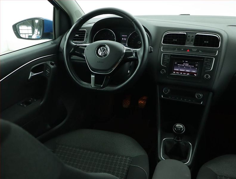 Volkswagen Polo (2014) Comfortline 1.2 TSI - fotka 7 z 15