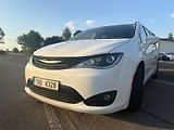 Chrysler Pacifica (2018)  3,6 L DVD Hybrid Plug In 2018 - náhled 6