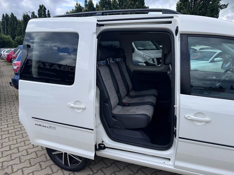 Volkswagen Caddy (2013) EDITION 30 1,6 TDI 75 KW TAŽNÉ - fotka 37 z 50