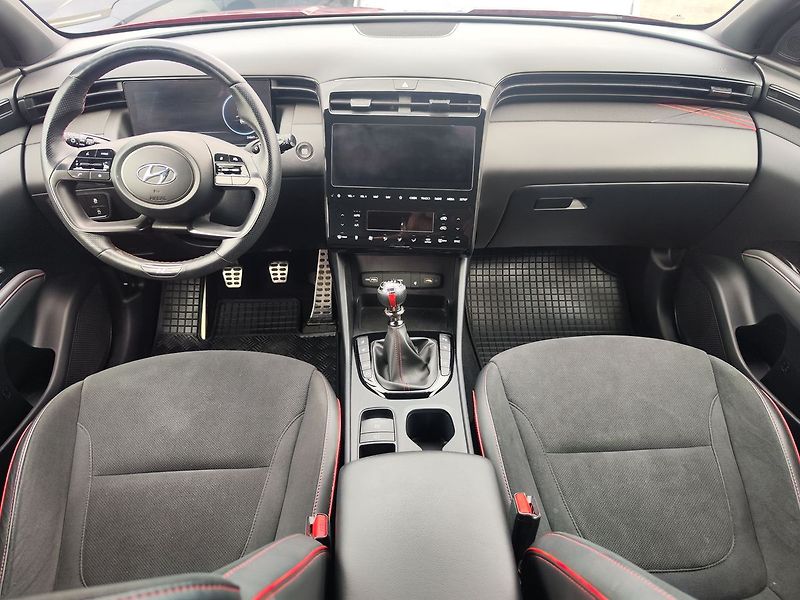 Hyundai Tucson 1.6 T-GDI/110kW N-Line - fotka 13 z 37