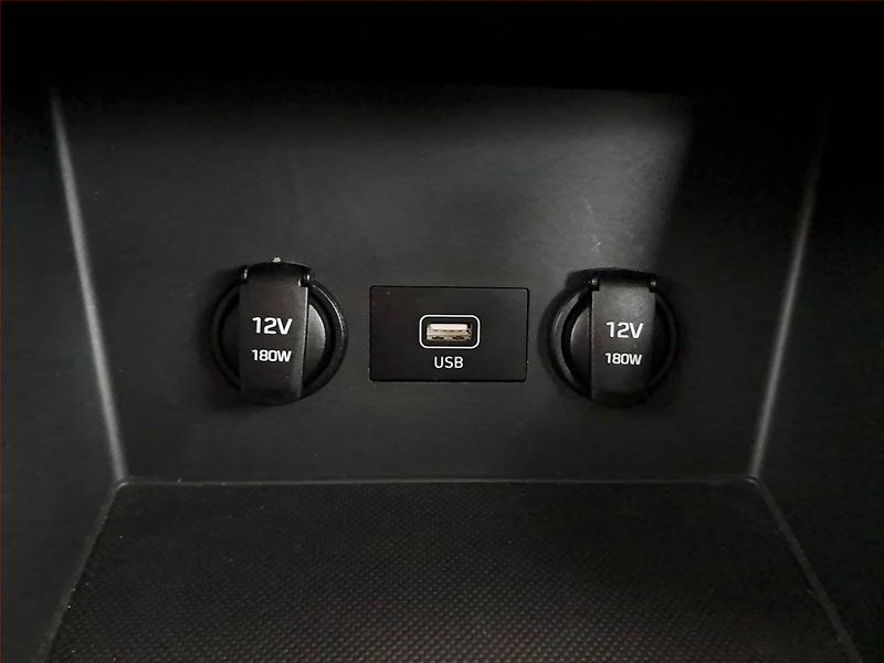 Hyundai i30 (2020) 1.5 DPI, ČR,1.maj, Serv.kniha - fotka 13 z 15