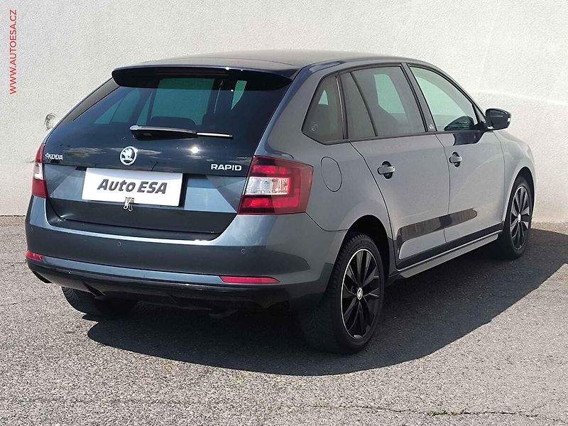 Škoda Rapid (2015) 1.2 TSi, Monte Carlo, xenon - fotka 4 z 18