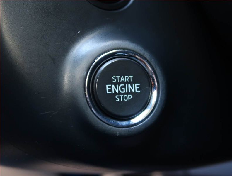 Škoda Octavia (2017) 1.6 TDI, Tempomat - fotka 16 z 18