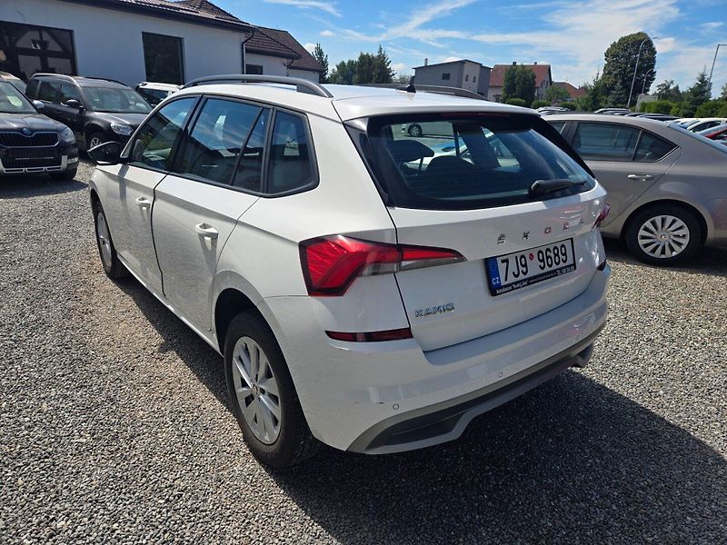 Škoda Kamiq (2023) 1.0 TSI - fotka 5 z 17