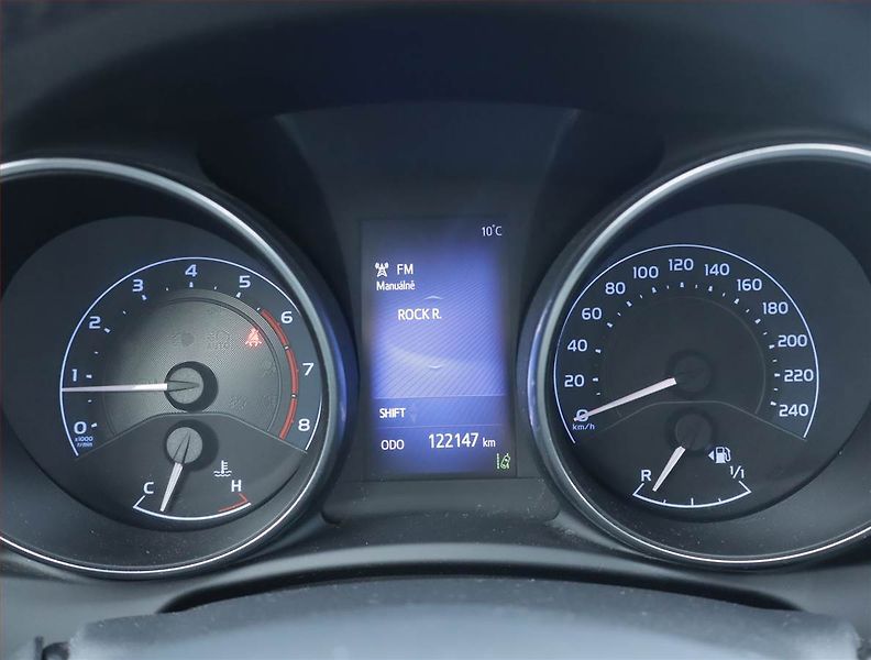 Toyota Auris (2016) 1.2 Ti, Serv.kniha, Navi - fotka 11 z 21