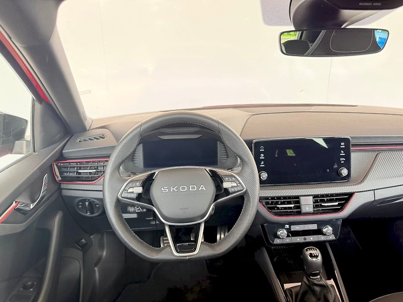 Škoda Scala (2025) Monte Carlo 1.0 TSI / 85 kW M6 - fotka 8 z 29