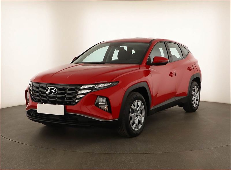 Hyundai Tucson (2022) 1.6 T-GDI - fotka 2 z 12