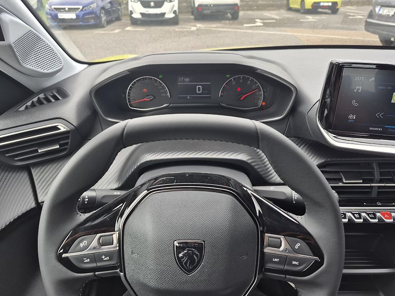 Peugeot 208 (2026) STYLE Turbo 100 MAN6    - fotka 13 z 21