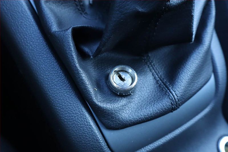 Škoda Octavia (2011) 1.6, Serv.kniha, Tempomat - fotka 19 z 19