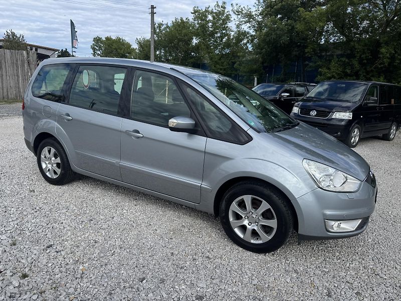 Ford Galaxy 2.0-16V, rezervace - fotka 6 z 45