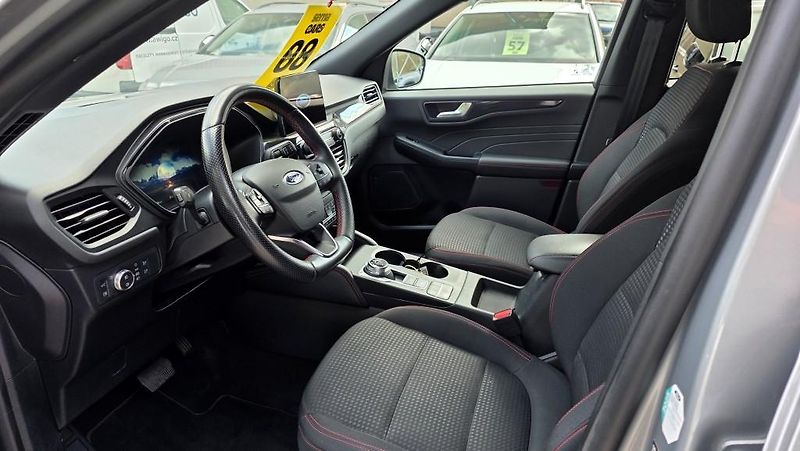 Ford Kuga (2022) 2.5i PHEV 165 kW ST-line AT TZ - fotka 9 z 42