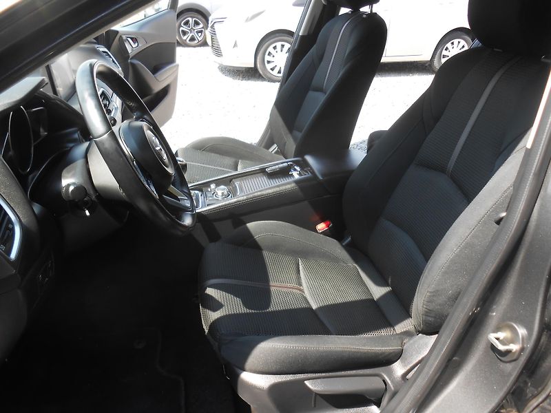 Mazda 3 2.0,FULL LED,KAMERA,head-up - fotka 30 z 49