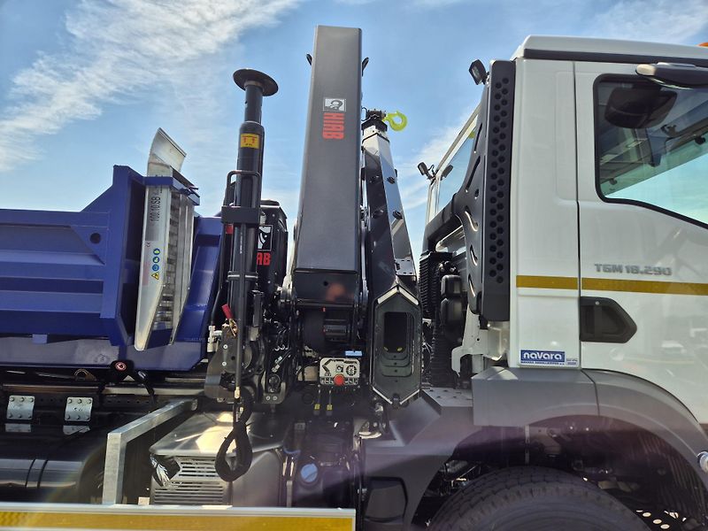 MAN TGM 18.290 4×4 RUKA A KONTEJNER  - fotka 9 z 20