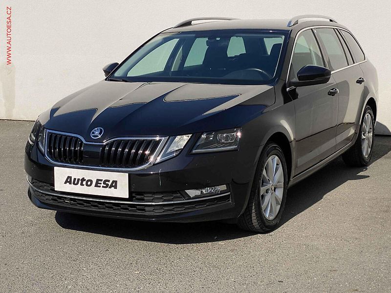 Škoda Octavia (2020) 2.0 TDi, Style, LED - fotka 3 z 17