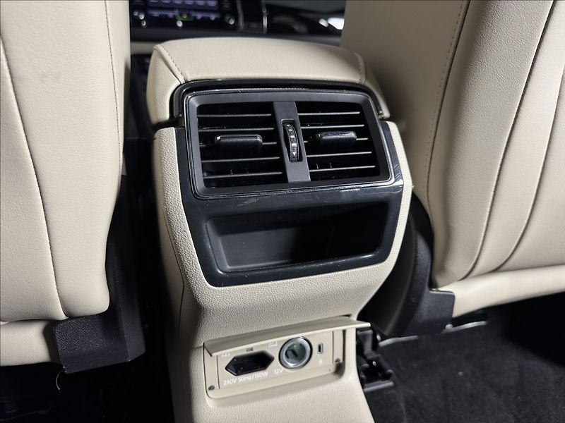 Škoda Kodiaq 2,0 TDi  DSG 4x4 L&K Virtual A - fotka 17 z 50