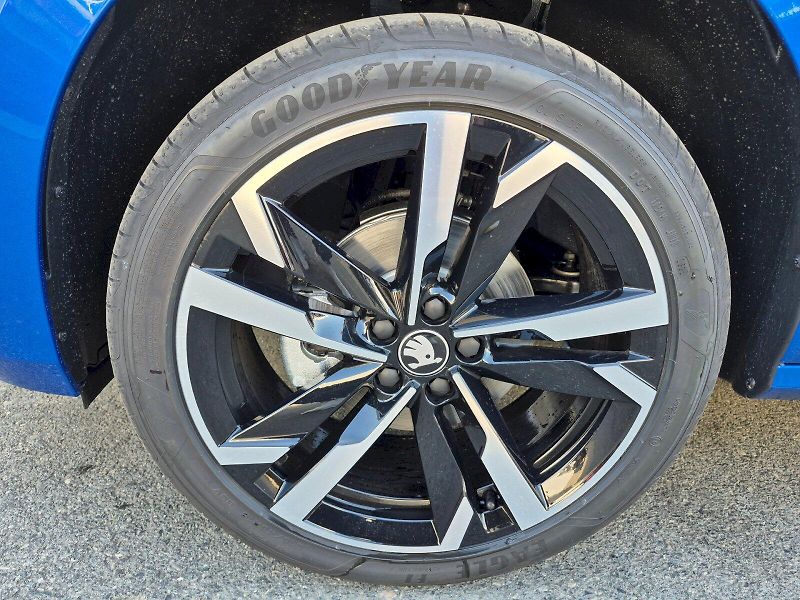 Škoda Kamiq (2025) Monte Carlo 1.0 TSI 85kW DSG - fotka 34 z 34