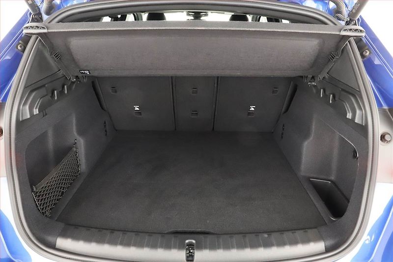 BMW X1 (2024) sDrive18d - fotka 17 z 18