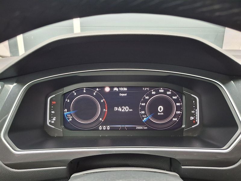 Volkswagen Tiguan (2021) 1.5 TSI Life Business, ZÁRUKA - fotka 22 z 34