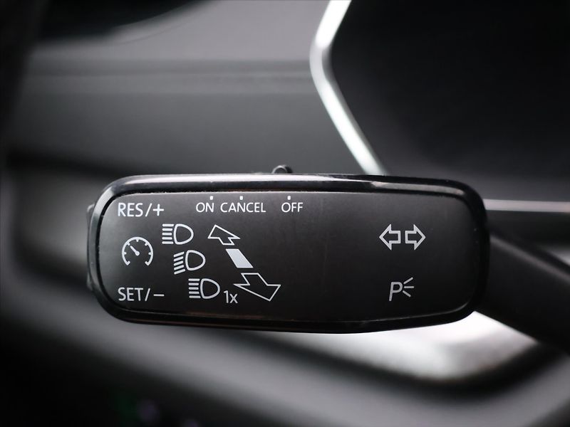 Škoda Octavia 2.0 TDI Aut.klima Ambition DPH - fotka 16 z 30