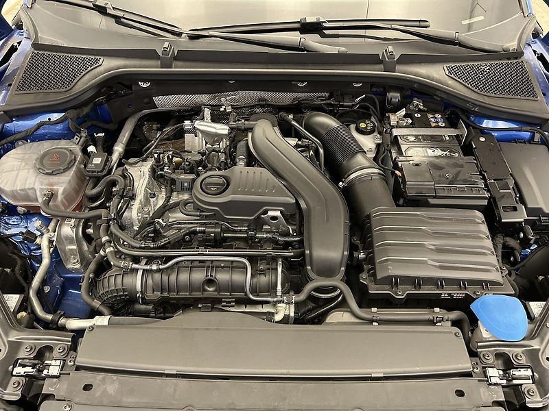 Škoda Octavia 1.5 TSI Top selection - fotka 24 z 24