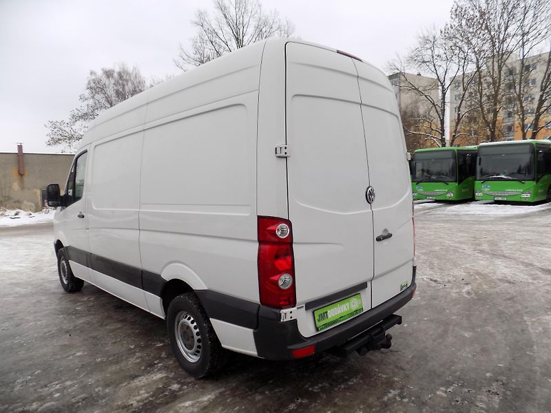 Volkswagen Crafter (2013) 2 0 120KW L2H2 SERVISKA - fotka 5 z 43