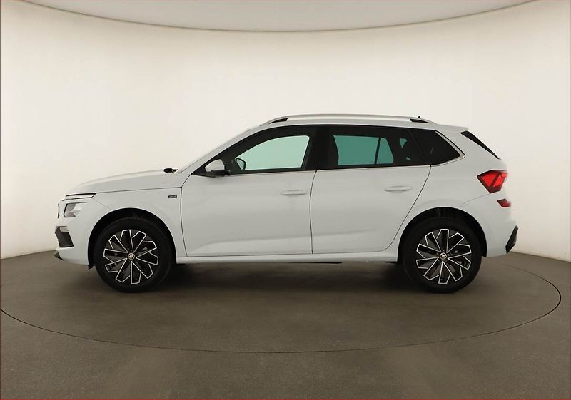 Škoda Kamiq (2025) 1.0 TSI, DRIVE, DPH - fotka 3 z 13