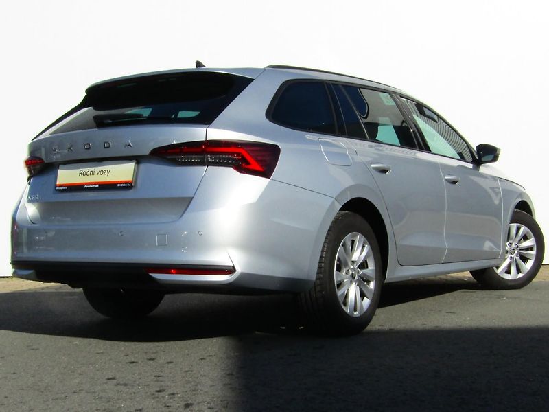 Škoda Octavia IV FL Combi Selection 1.5 TSI - fotka 10 z 30