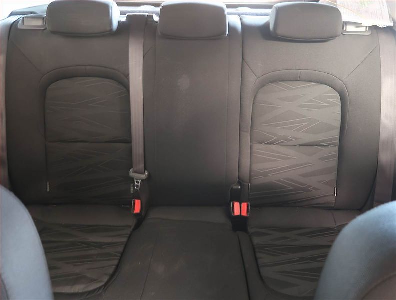 Kia Ceed (2016) 1.4 CVVT, Serv.kniha - fotka 10 z 15